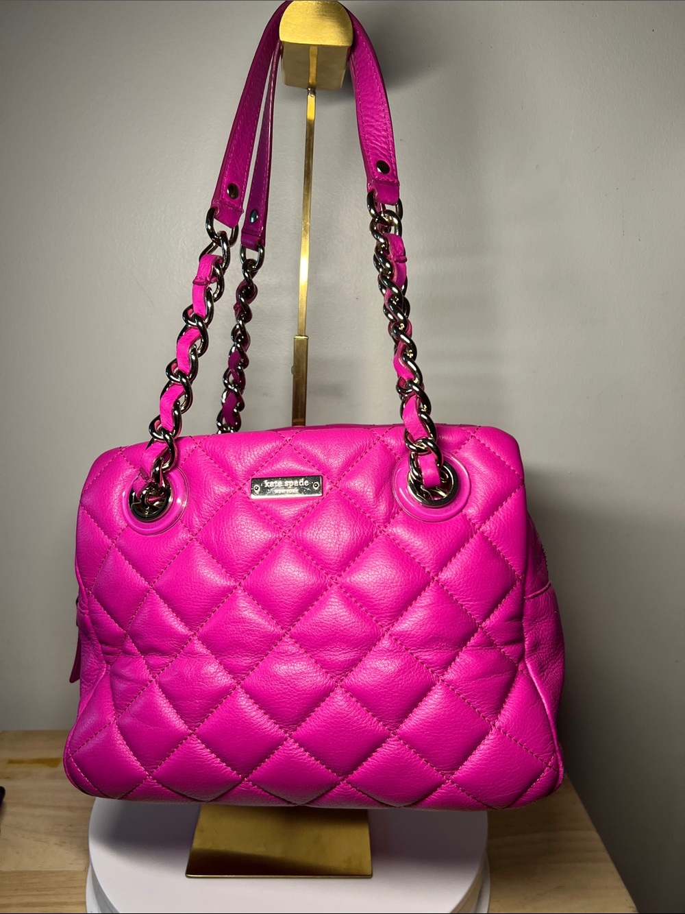 kate spade Quilted leather Chain-Handle Shoulder Bag in Hot Pink like new